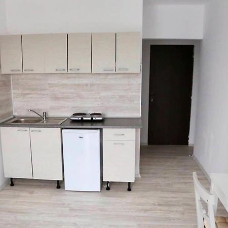 Cozy Studio Near The Center Of Cluj Exterior photo